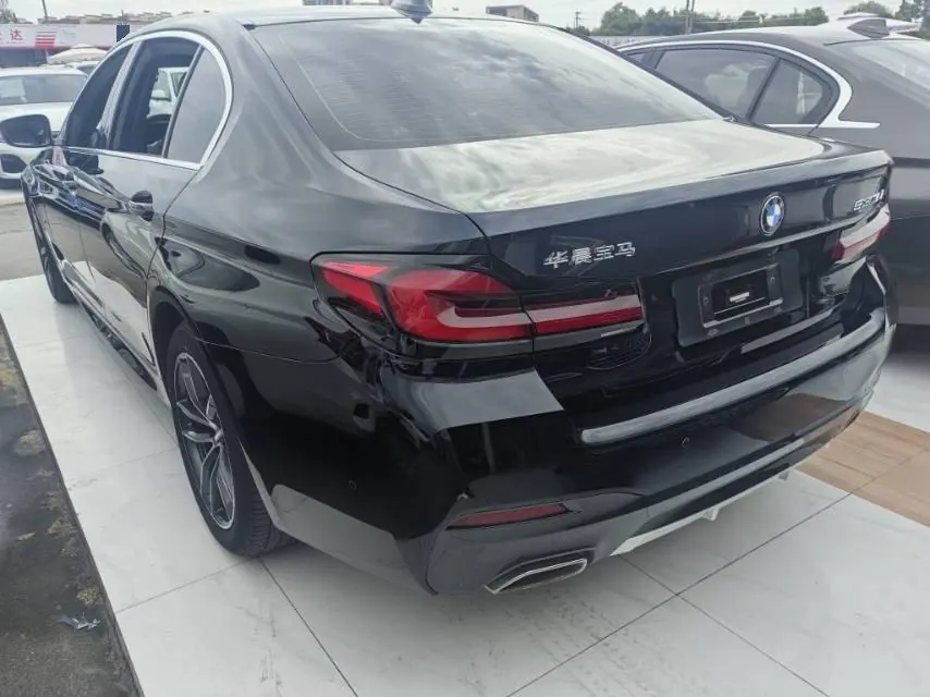 BMW 5 Series 2022 525Li 2.0T M Sports Suit (Change 2) Automatic Gear 3