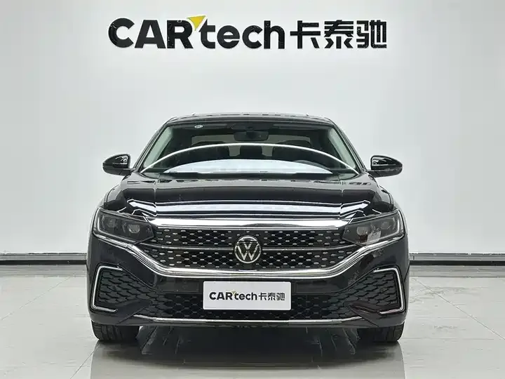 Passat 2025 outstanding 330TSI Star Elite Edition 2