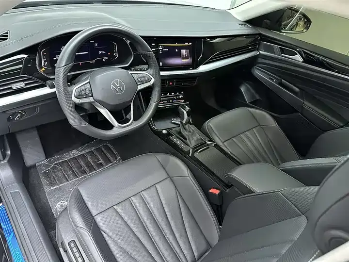 Passat 2025 outstanding 330TSI Star Elite Edition 7