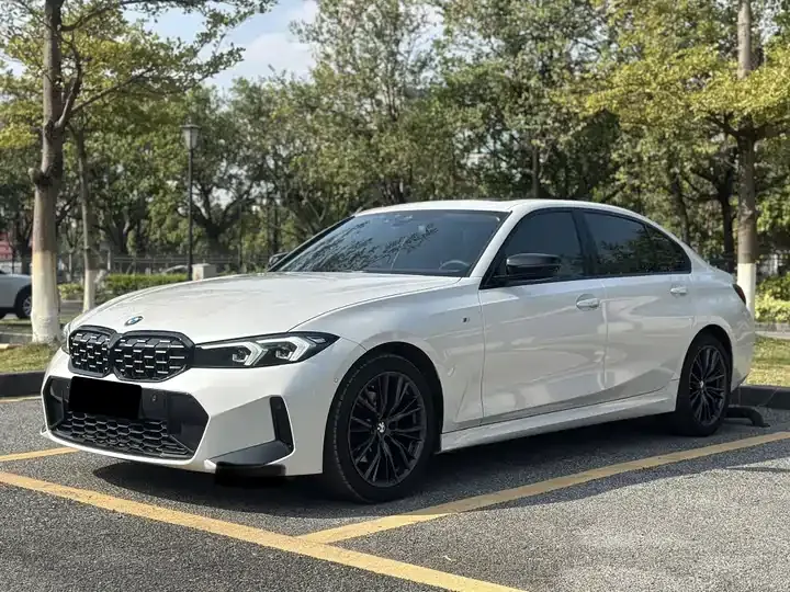 BMW 3 Series 2024 325Li M Sports Night Suit - View 1
