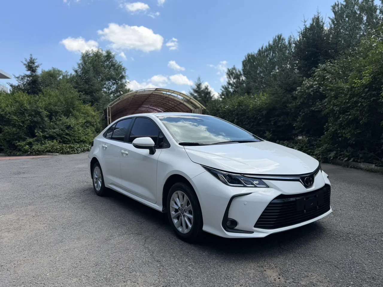Toyota 2022 corolla 1.2T stepless pioneer PLUS version automatic gear 2