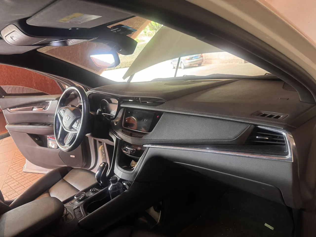 Cadillac 2021 XT5 2.0T 28T 4-wheel drive luxury automatic gear 5
