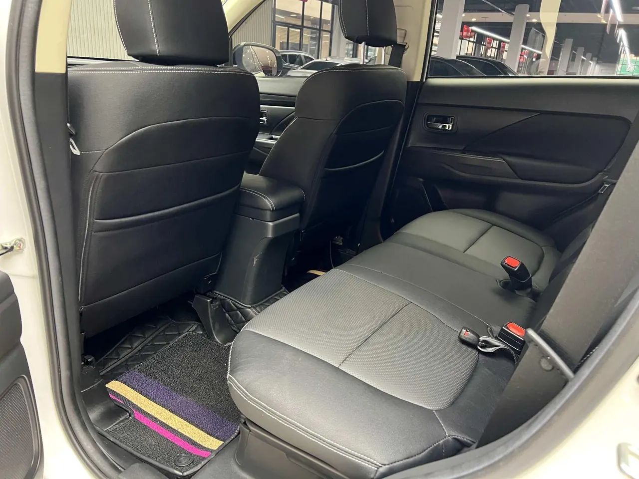 Mitsubishi 2021 Outlander 2.0 Stepless Two-Drive Smooth Edition 5-seat (Changed) Automatic Gear 10