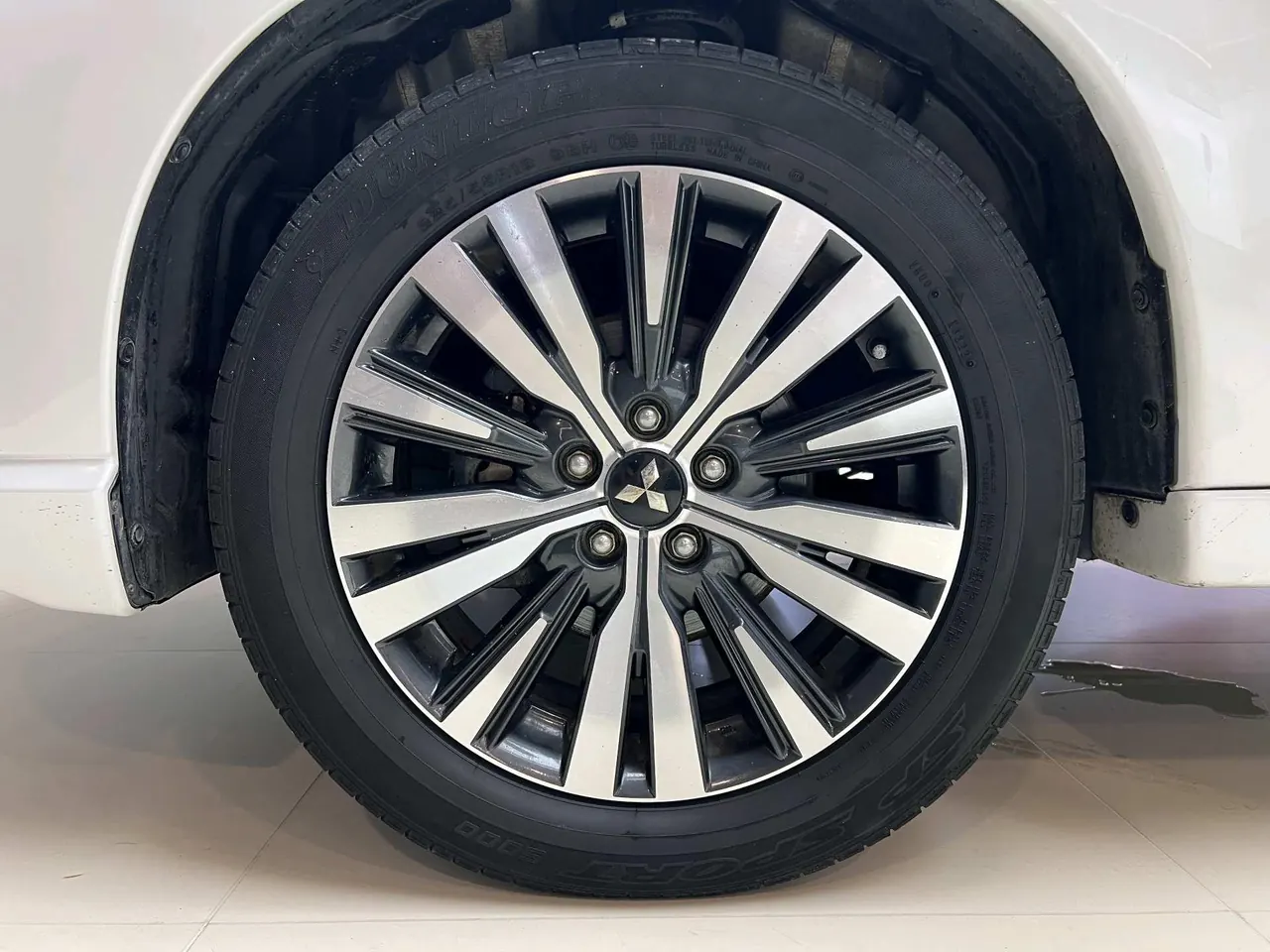 Mitsubishi 2021 Outlander 2.0 Stepless Two-Drive Smooth Edition 5-seat (Changed) Automatic Gear 15