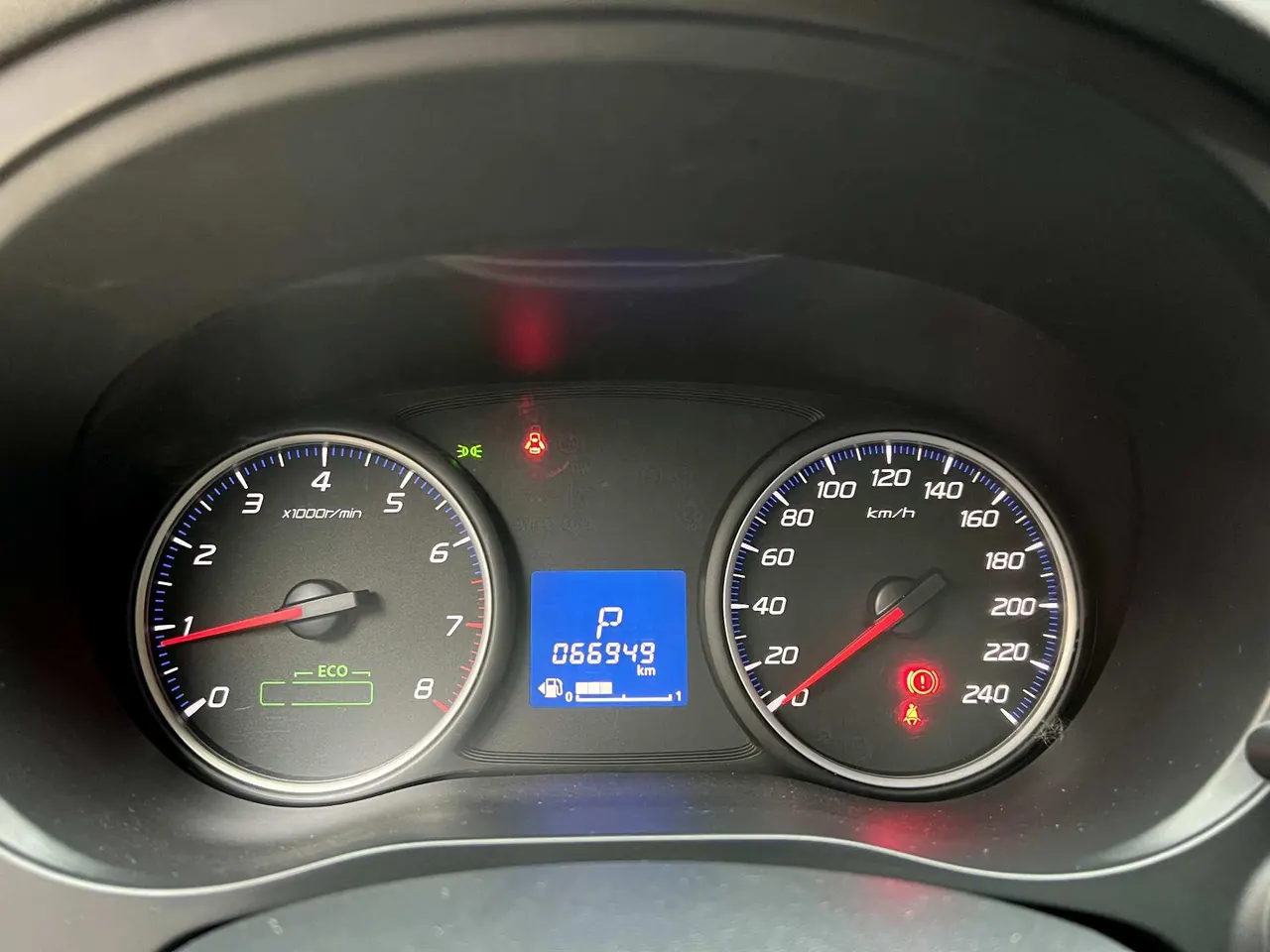 Mitsubishi 2021 Outlander 2.0 Stepless Two-Drive Smooth Edition 5-seat (Changed) Automatic Gear 18