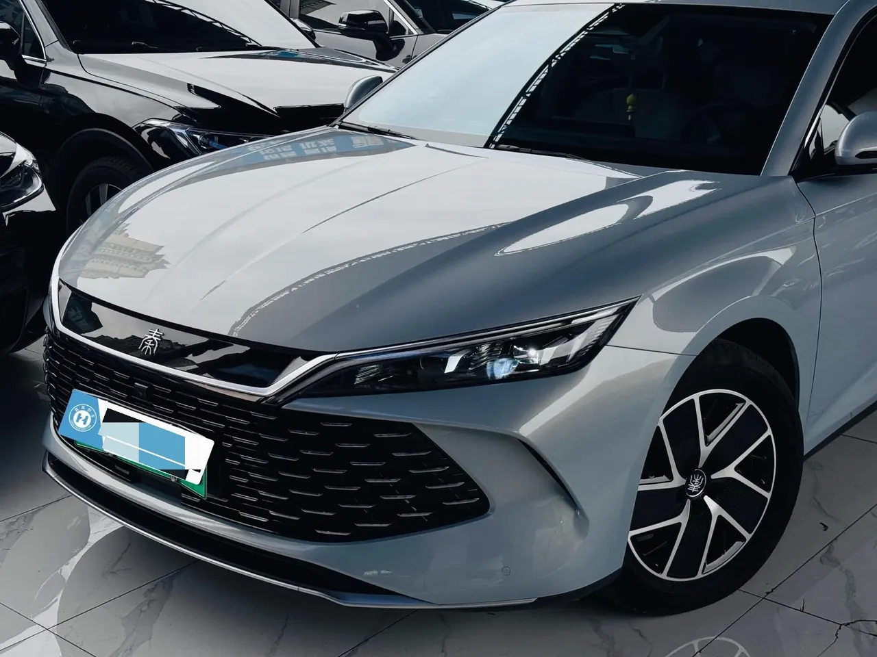 BYD 2024 Qin L DM-i 1.5 stepless 120KM Exceed automatic gear 4