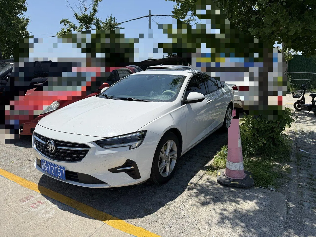 Открыть галерею: Buick 2020 Regal 1.5T 552T Elite Automatic Gear