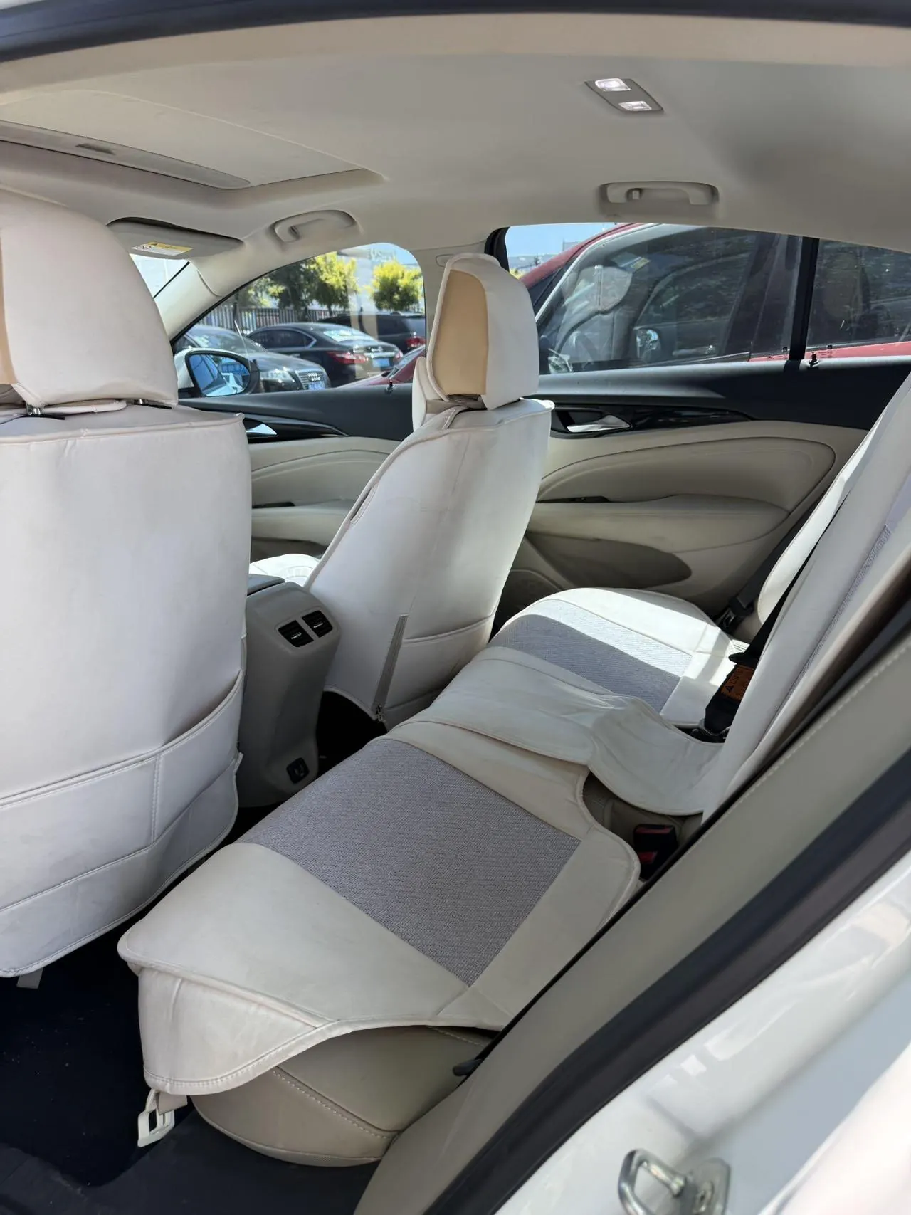 Buick 2020 Regal 1.5T 552T Elite Automatic Gear 3