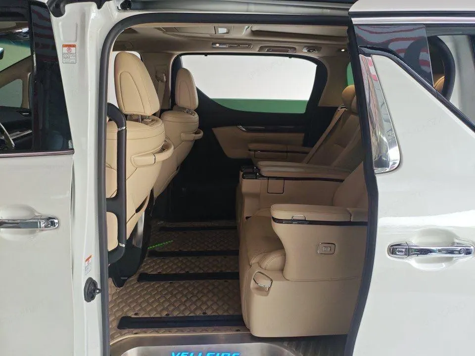 Toyota Wilfa (Imported) 2020 Wilfa 2.5 Stepless HV Distinguished Edition Automatic Gear 3