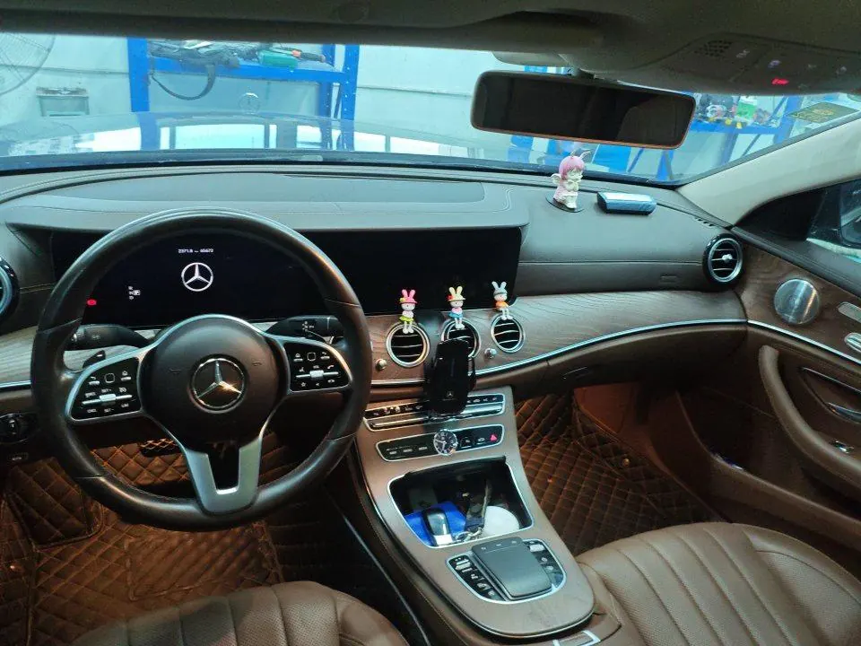 Mercedes Benz E-Class 2020 E 300 L 2.0T Special Edition (Modified) Automatic Gear 3