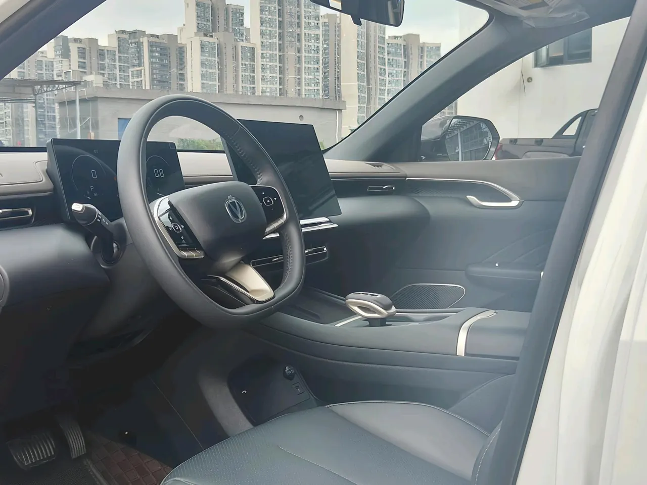 ChangAn 2026 Yidong 1.5T 500Bar Pleasant Automatic Gear 4