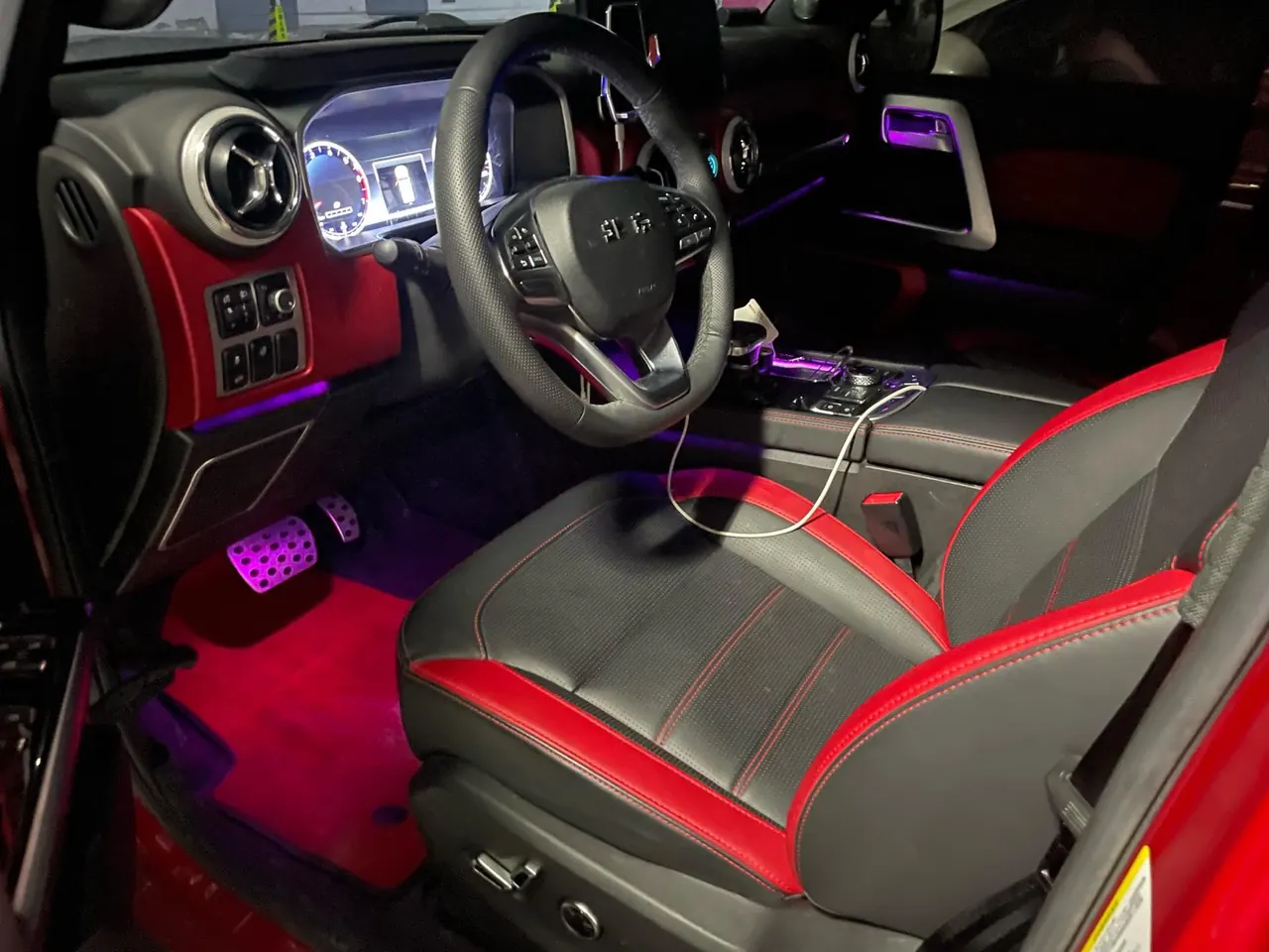 Beijing 2020 BJ40 2.0T 4-wheel drive city hunter version chivalrous automatic gear 7