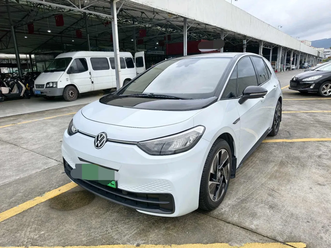Открыть галерею: Volkswagen 2022 ID. 3 Active Pure Pure Smart Edition Automatic Gear