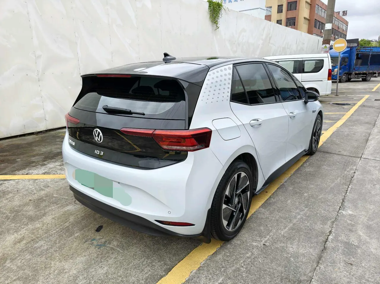 Volkswagen 2022 ID. 3 Active Pure Pure Smart Edition Automatic Gear 5