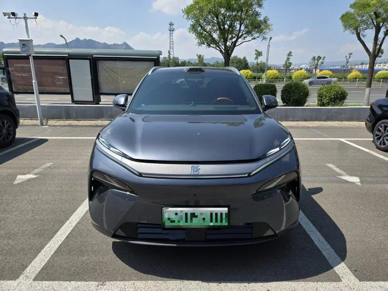 BYD 2025 Tang L EV 600KM four-wheel drive laser Radar flagship automatic gear 2