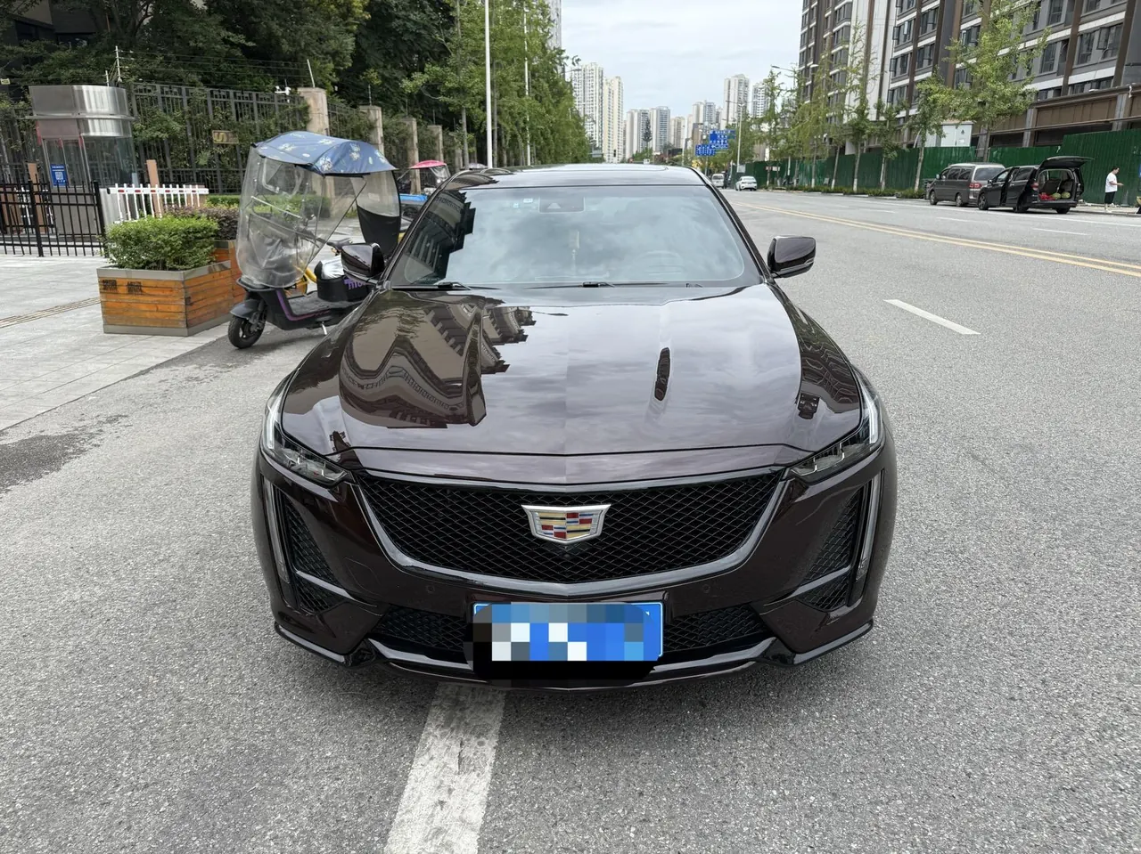 Cadillac 2020 CT5 2.0T 28T Platinum Sports Edition Automatic Gear 2