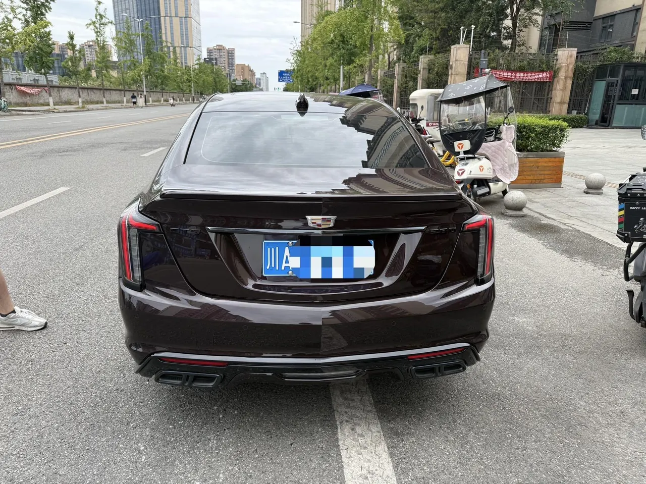 Cadillac 2020 CT5 2.0T 28T Platinum Sports Edition Automatic Gear 4