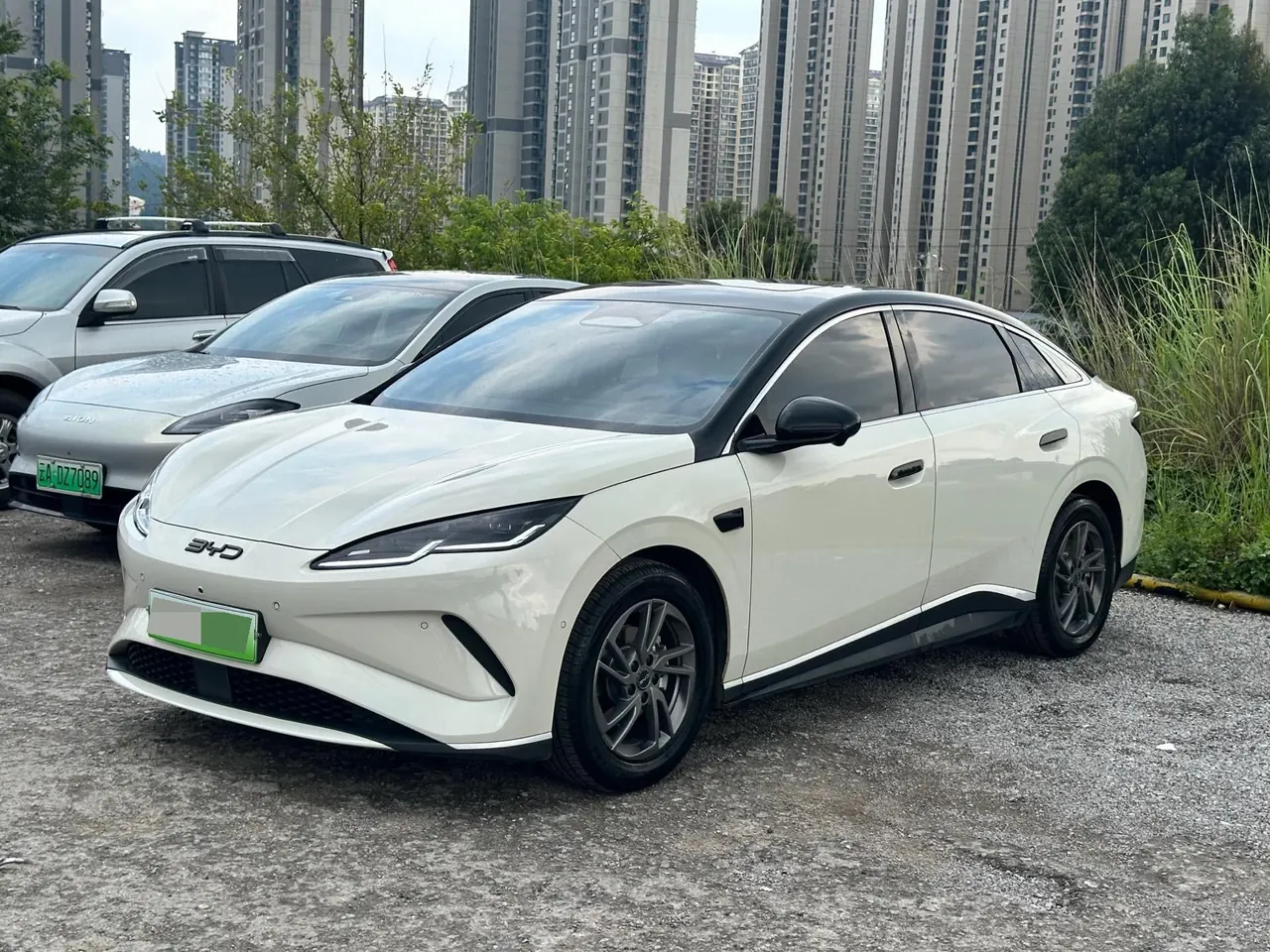 BYD 2025 Seal 06 EV 470KM Honorable Automatic Gear - View 1
