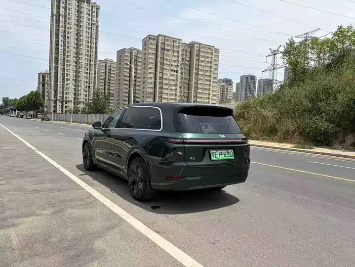 Li L9 2022 Max 7