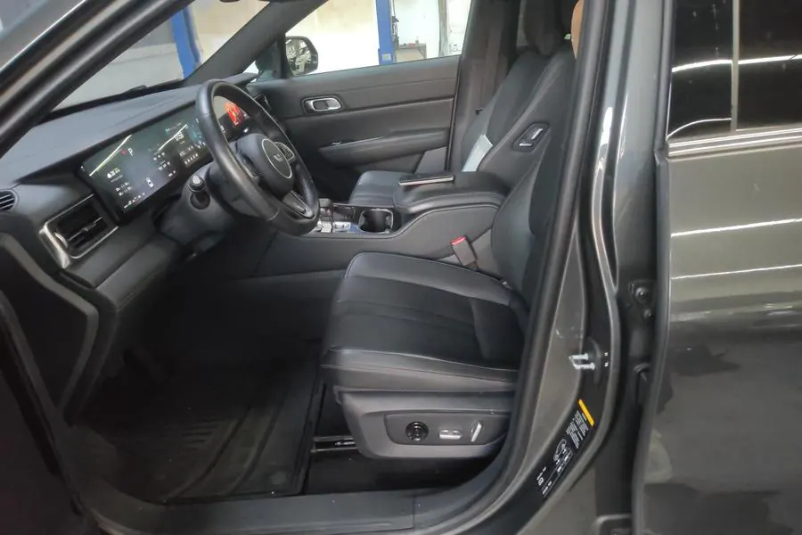Li 2020 ONE 1.2T extended range 6-seat automatic gear 3