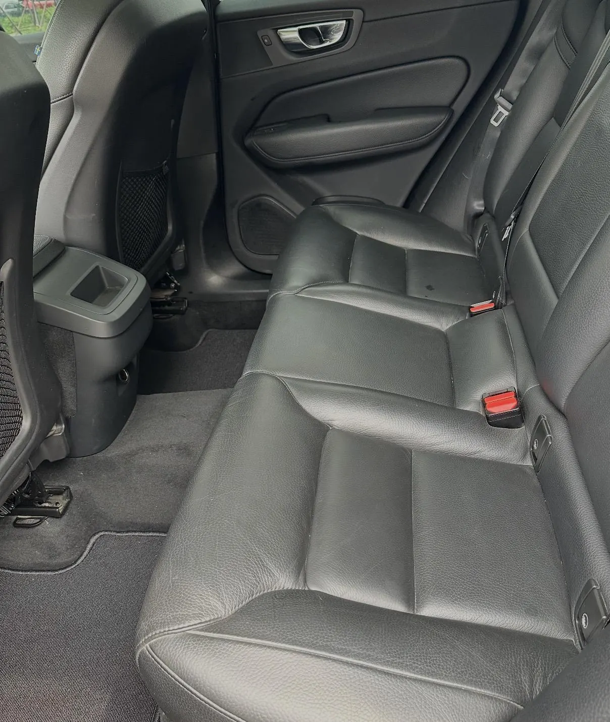 Volvo 2020 XC60 2.0T T5 4-wheel drive smart luxury automatic gear 3