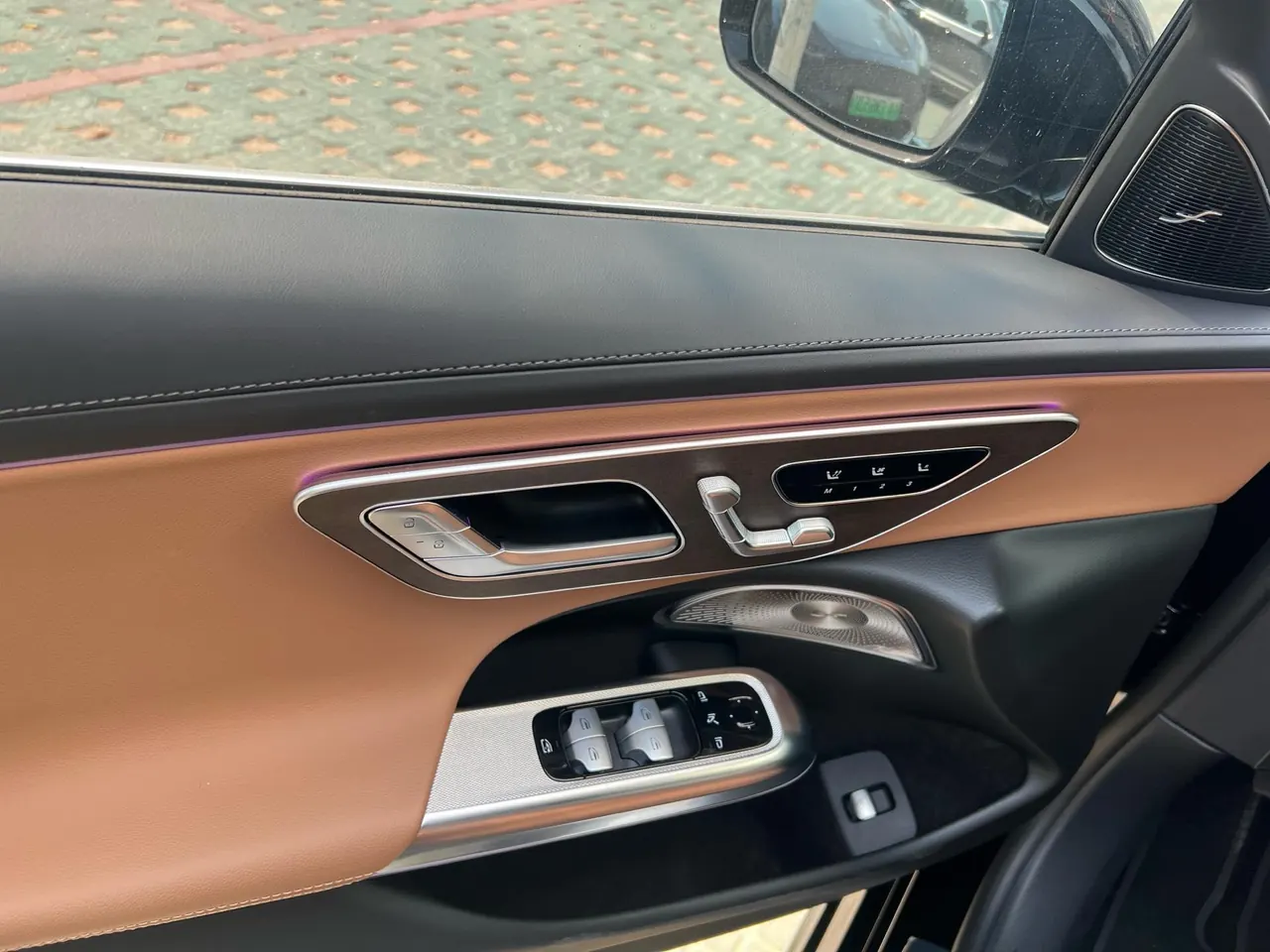 Mercedes Benz E Class 2025 E 300 L 48V 2.0T Luxury Automatic Gear 5