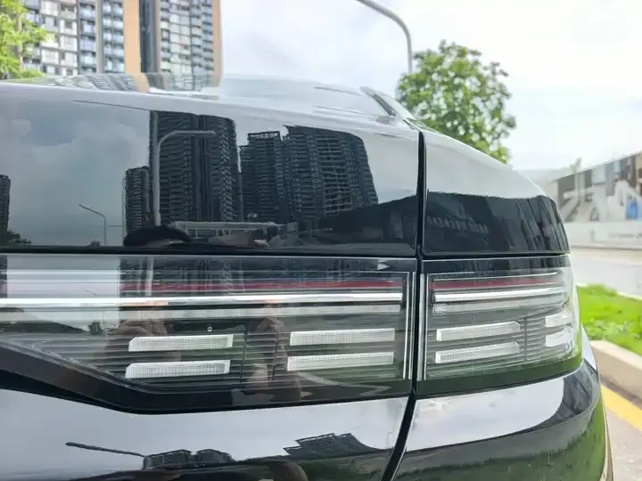 Destroyer 05 2024 Glory Edition DM-i 55km Luxury Model 11