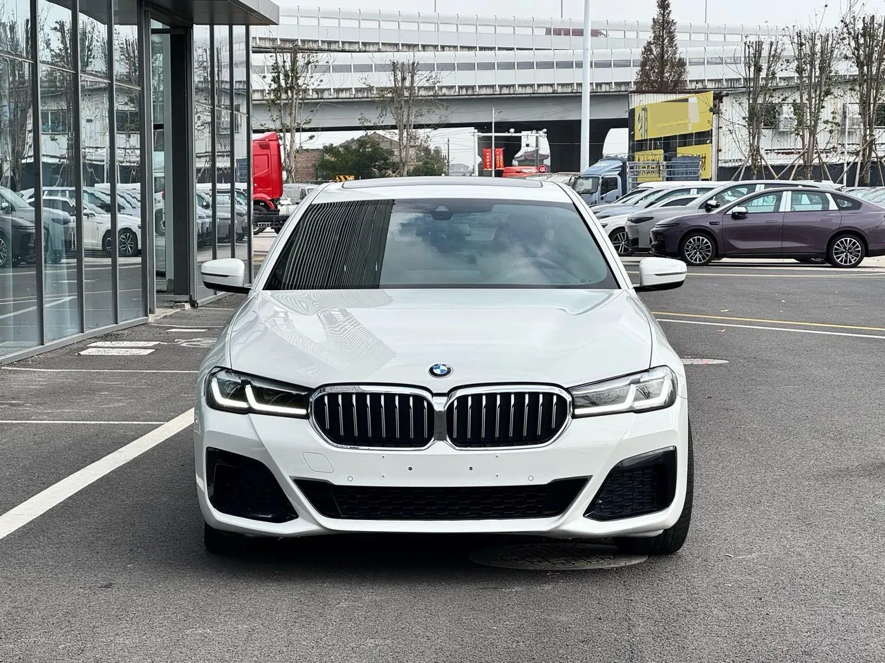 BMW 5 Series (Imported) 2021 525i 2.0T M Sports Suit Automatic Gear 2