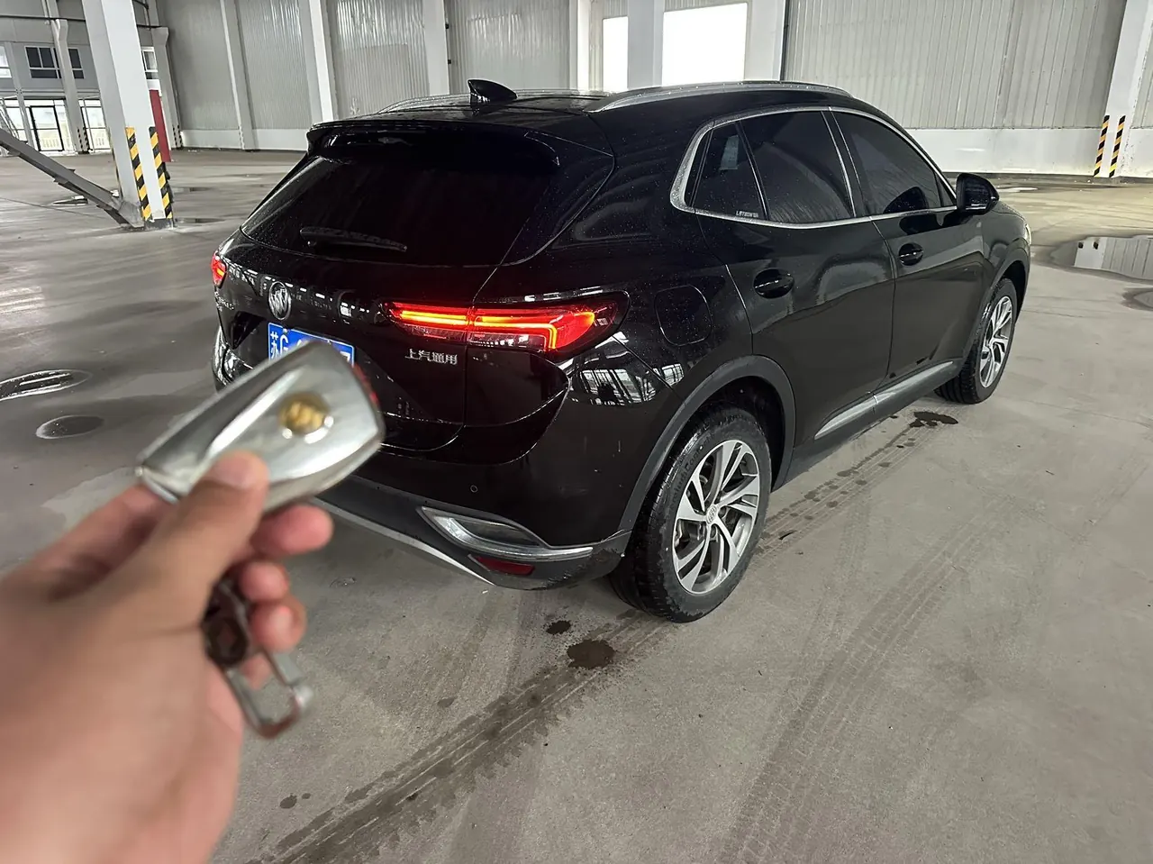 Buick 2020 Angkewei S 2.0T 652T Two-Drive Luxury Automatic Gear 3