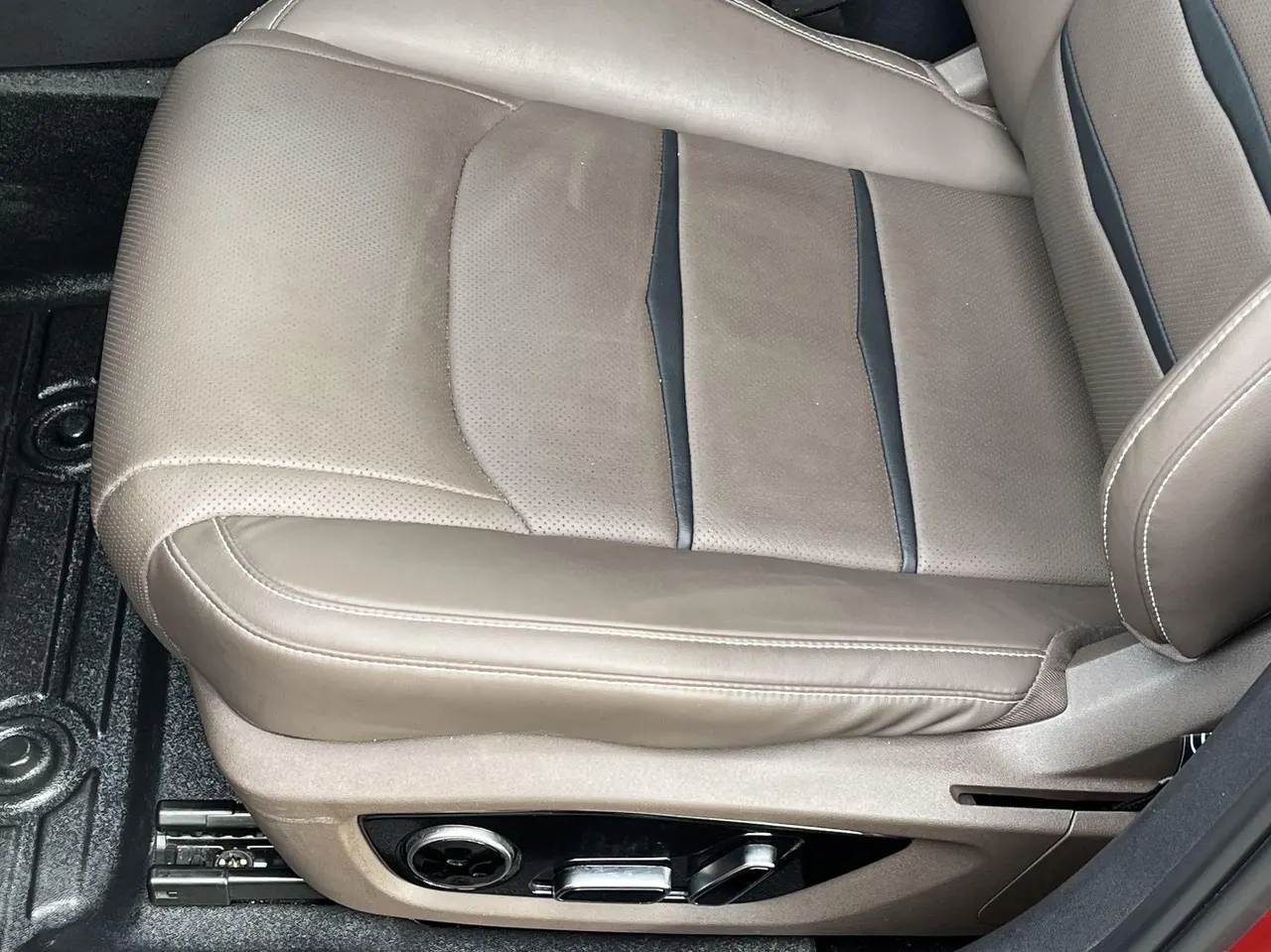 BYD 2020 Han Super Long Endurance Deluxe Automatic Transmission 7