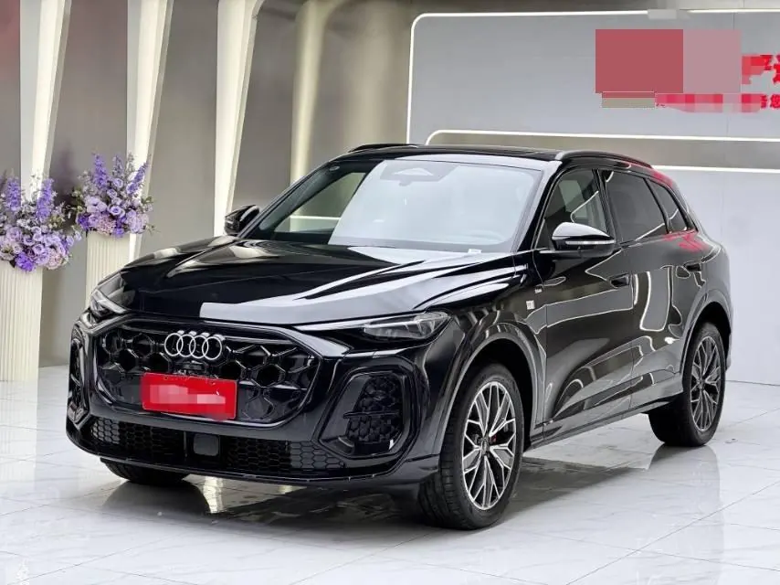 Open image lightbox: Audi 2026 Q5L 20 T 10 million users exclusive version of automatic gear