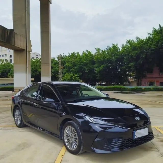 Toyota 2025 Camry Dual Engine 2.0HG Stepless Brilliant Edition Automatic Gear 2