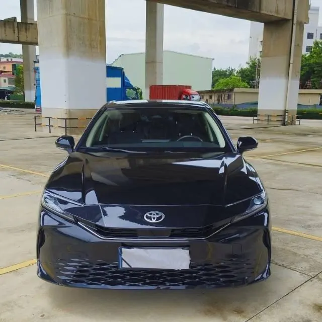 Toyota 2025 Camry Dual Engine 2.0HG Stepless Brilliant Edition Automatic Gear 3
