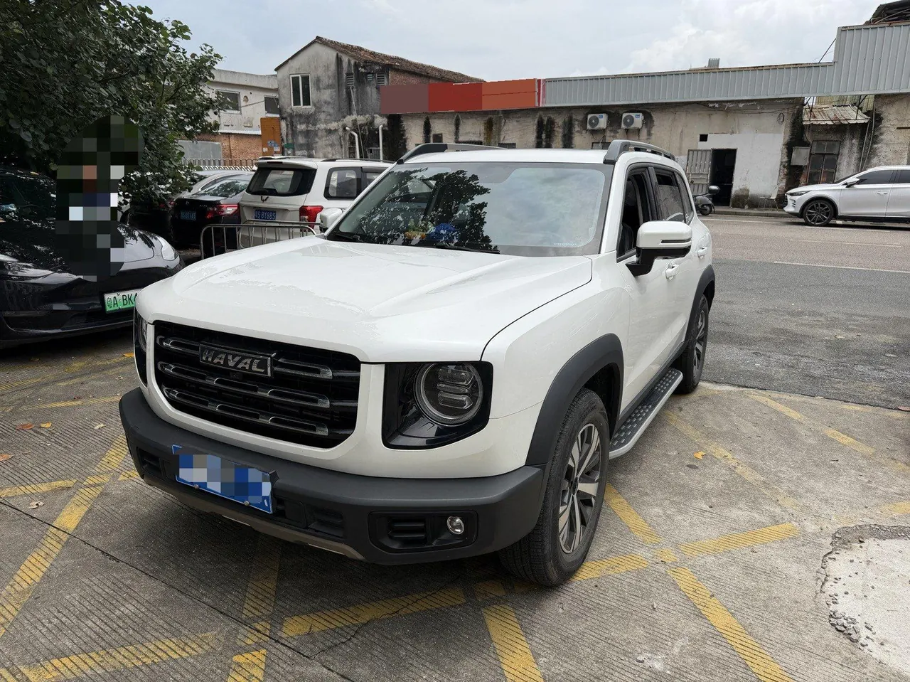 Haval 2022 big dog 1.5T two-wheel drive Labrador version automatic gear - View 1