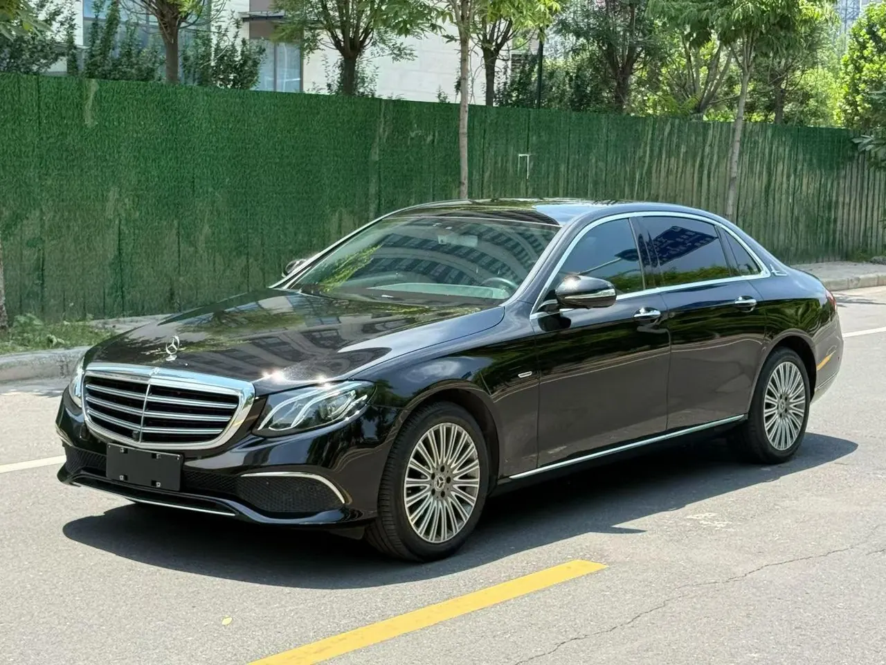 Mercedes Benz E-Class 2020 E 300 L 2.0T Special Edition (Modified) Automatic Gear - View 1