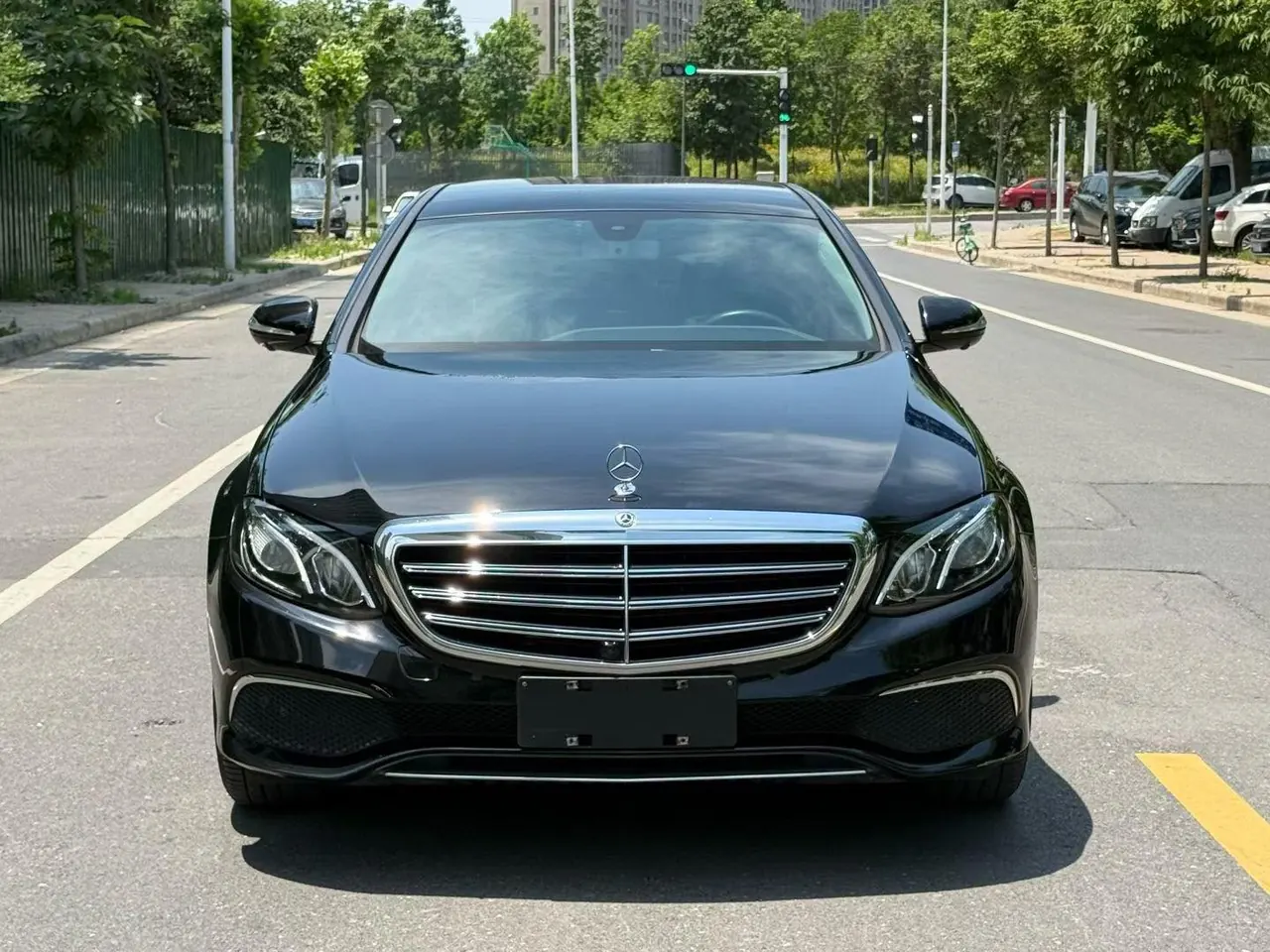 Mercedes Benz E-Class 2020 E 300 L 2.0T Special Edition (Modified) Automatic Gear 2