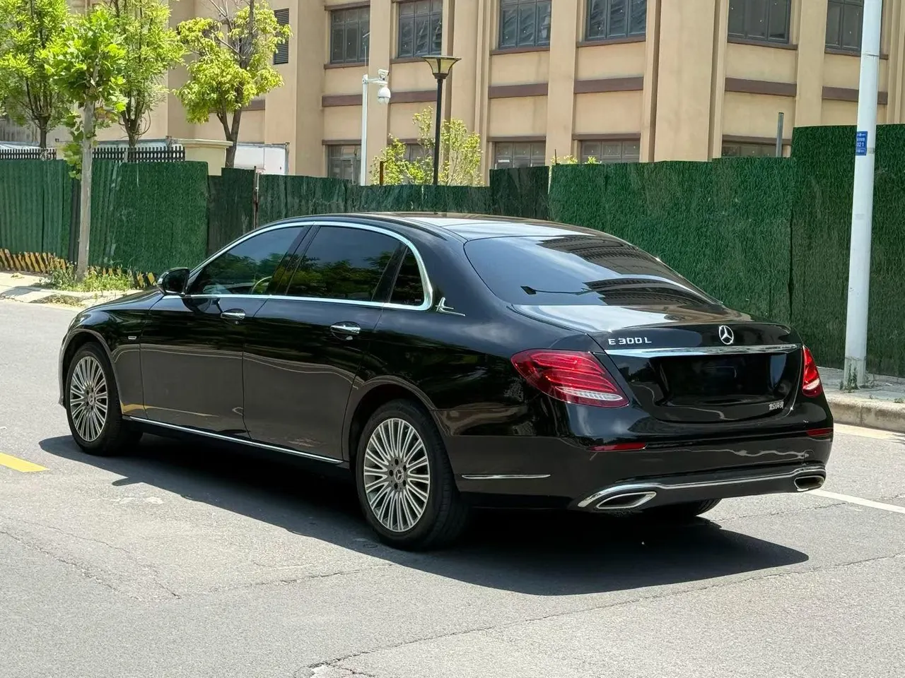 Mercedes Benz E-Class 2020 E 300 L 2.0T Special Edition (Modified) Automatic Gear 7