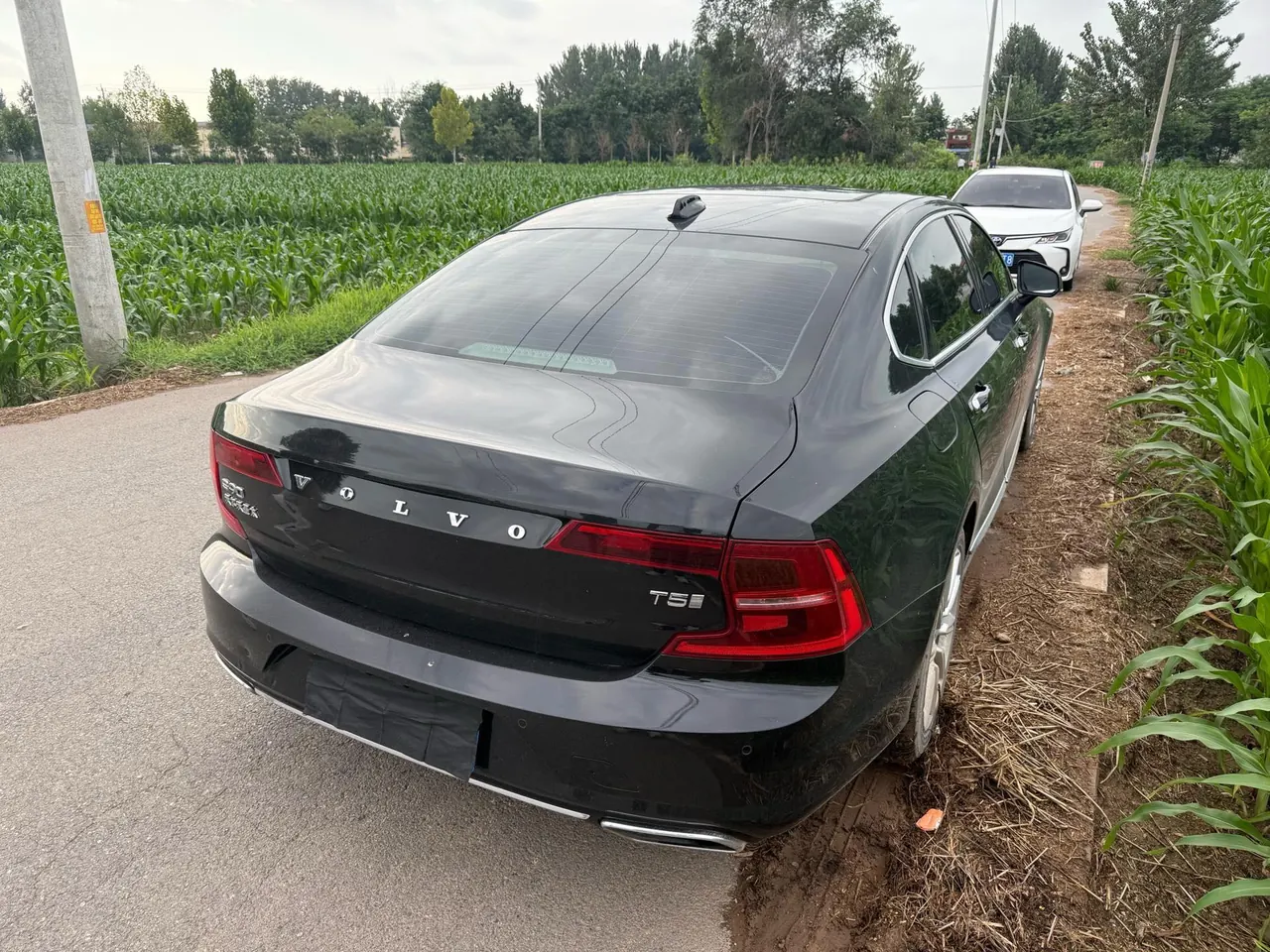 Volvo 2020 S90 2.0T T5 Zhiyi Deluxe Edition Automatic Gear 4