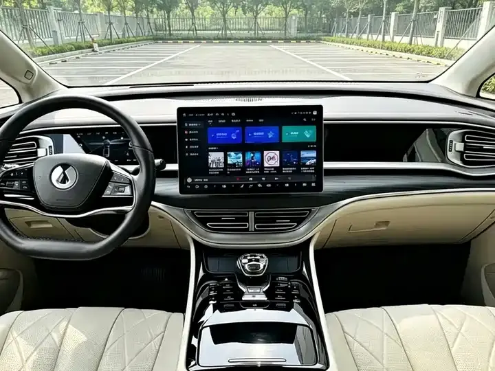 Denza D9 2024 DM-i 980 four-wheel drive flagship 7