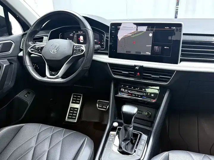 Tiguan L 2023 330TSI Automatic Two-Drive R-Line Enjoy Edition 5