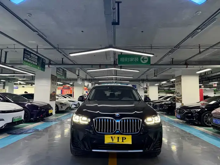 BMW X3 2022 Changed 2 xDrive30i Leading M Obsidian Night Suit 2