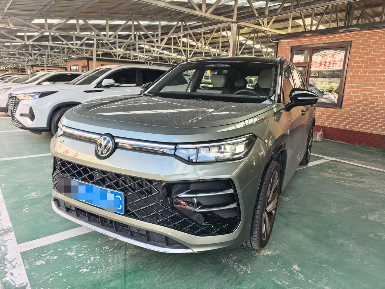 Volkswagen 2025 Tanyue L 2.0TSI 380TSI 4-wheel drive luxury Easy bag automatic gear - View 1
