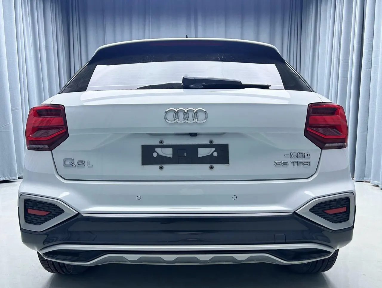 Audi 2021 Q2L 1.4TFSI 35TFSI Deluxe Elegant Automatic 5