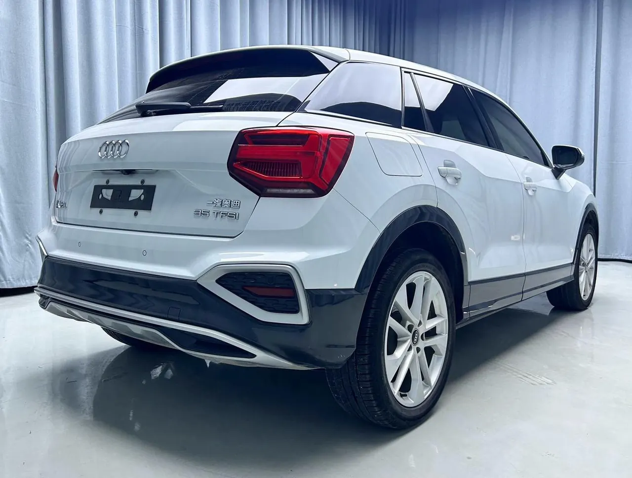 Audi 2021 Q2L 1.4TFSI 35TFSI Deluxe Elegant Automatic 7