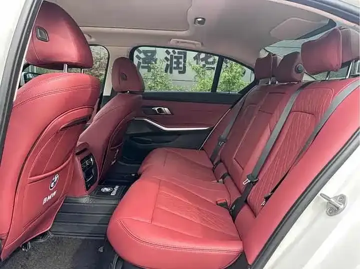 BMW 3 Series 2024 325Li M Sports Suit 6