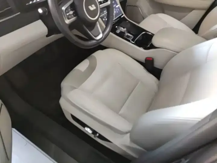Li ONE 2021 extended 6-seat version 11