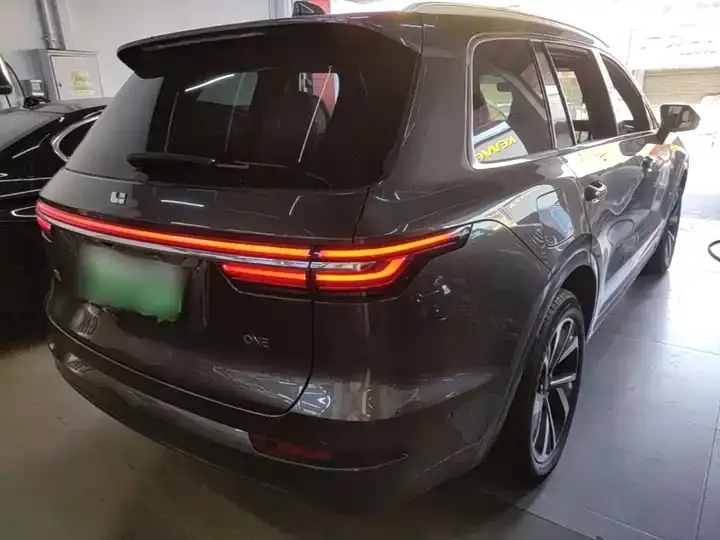 Li ONE 2021 extended 6-seat version 5