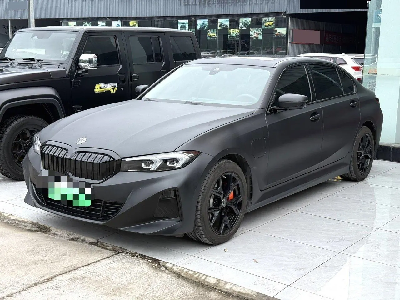BMW 2022 i3 eDrive 35L automatic gear - View 1