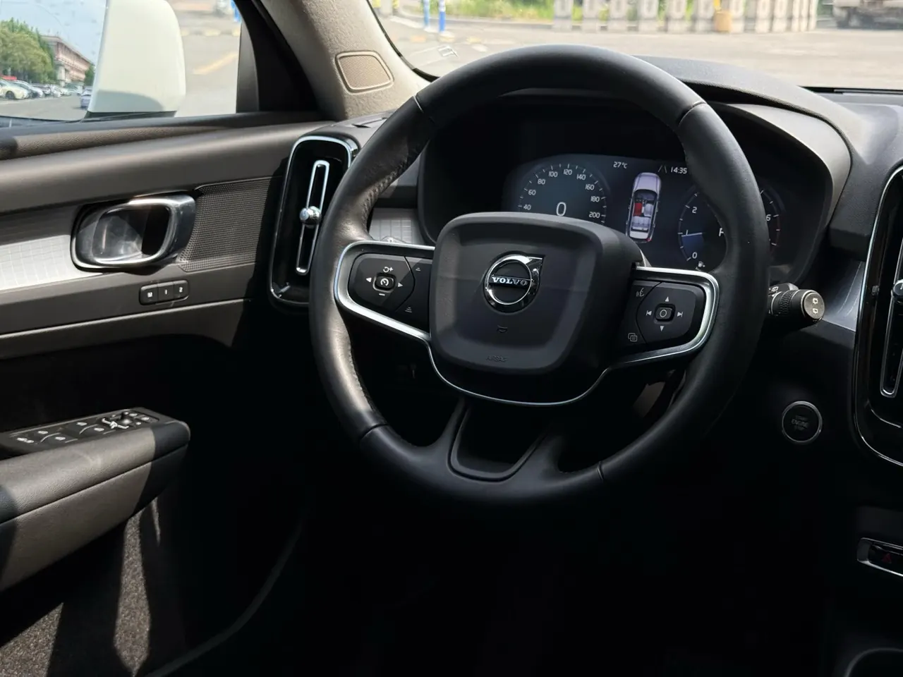 Volvo 2020 XC40 1.5T T3 Smart Fashion Edition Automatic Gear 6