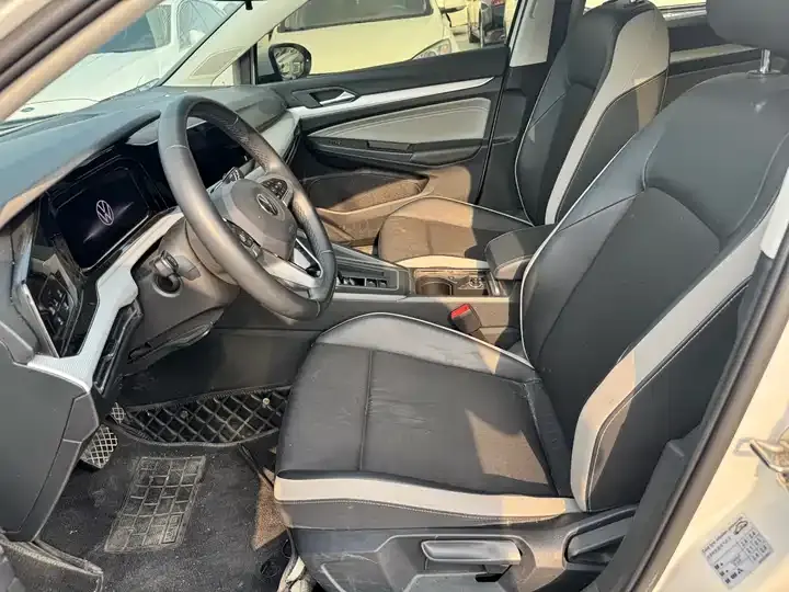 Golf 2021 280TSI DSG 30th Anniversary Edition 6